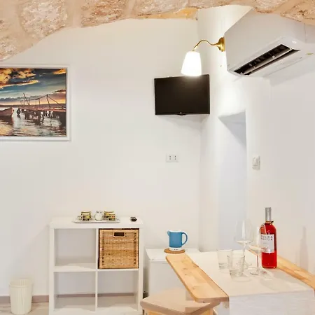 Guesthost - San Nicola Clemente Private Πανσιόν 3*